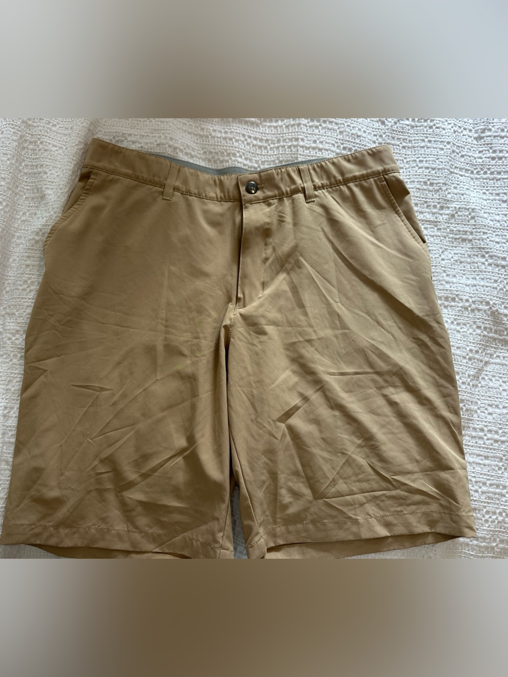 Men’s Adidas size 36 tan golf shorts